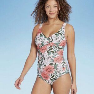 Kona Sol Women's Twist-Front Classic One Piece Swimsuit - Size M Summer Vacation